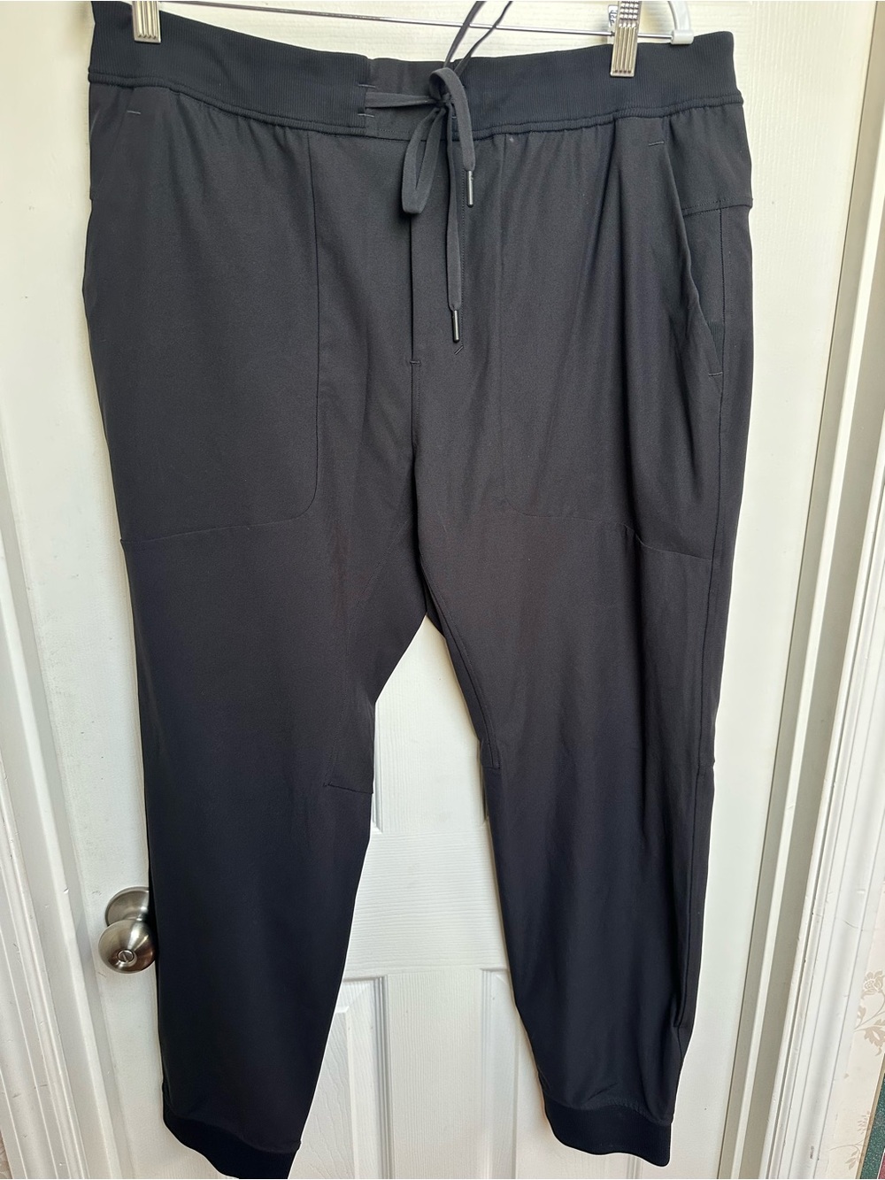 Men's Black Lululemon Jogger Pants